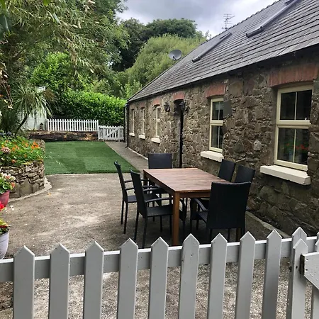 Charming Farm Near Lough Derg Casa vacanze